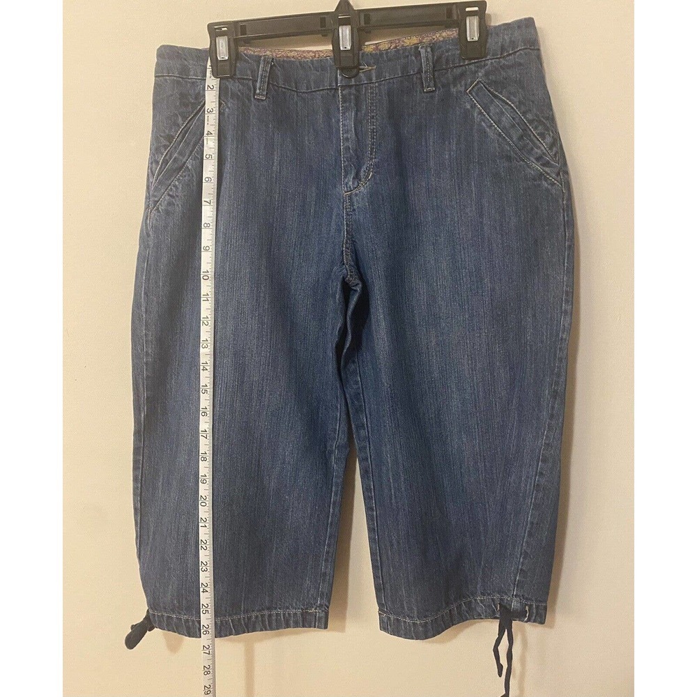 Women’s Duck Head Capris Size 10 Blue Medium Wash Denim Wide Leg
